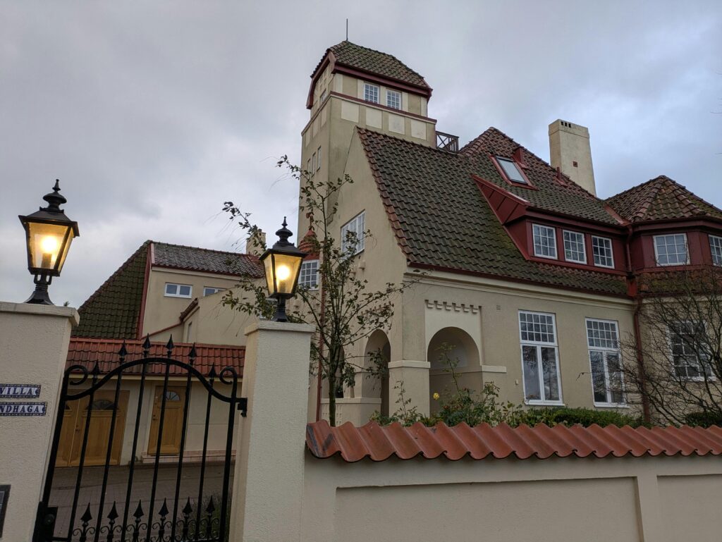 costs of buying a home
